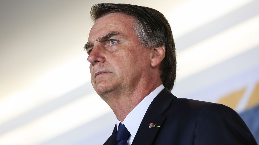 Cresce rejeição ao governo, aponta pesquisa